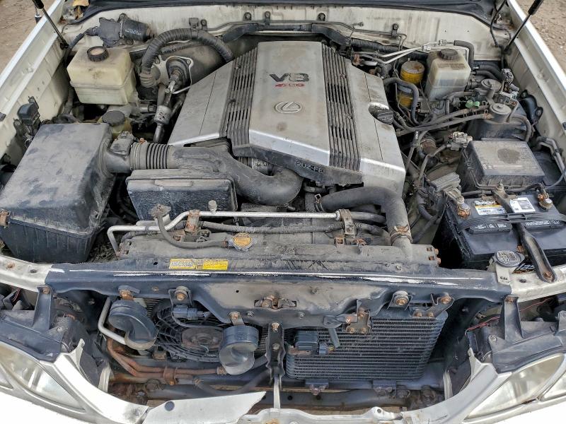 Photo 12 from auction – 2002 LEXUS LX 470 with VIN JTJHT00W623514335