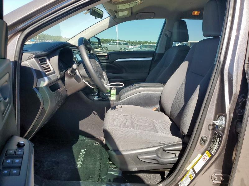 Photo 7 from auction – 2016 TOYOTA HIGHLANDER with VIN 5TDZKRFH4GS121897