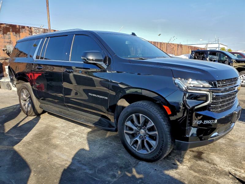 Photo 4 from auction – 2022 CHEVROLET SUBURBAN C with VIN 1GNSCCKD2NR323820