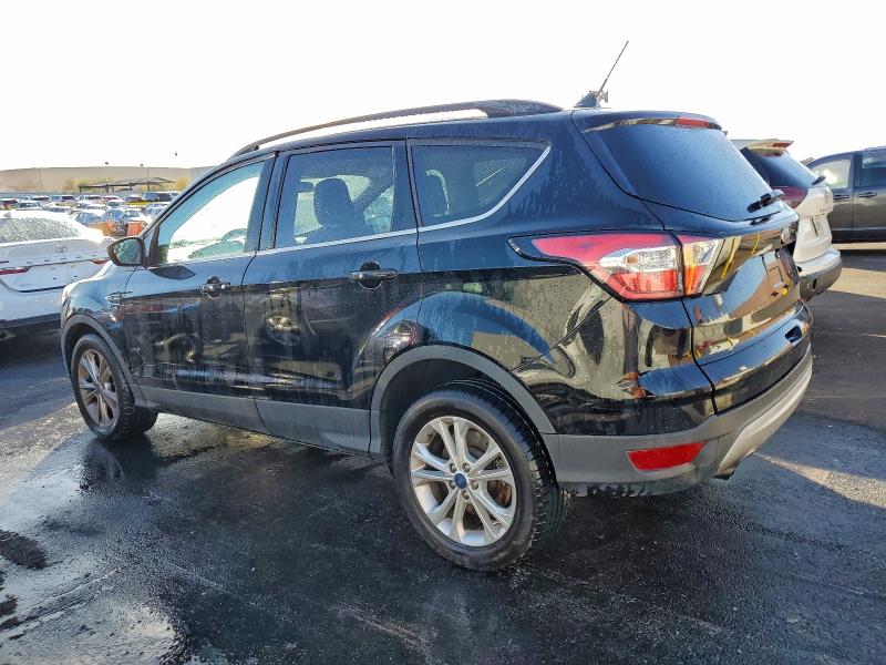 Photo 2 from auction – 2018 FORD ESCAPE SE with VIN 1FMCU0GD1JUC09053