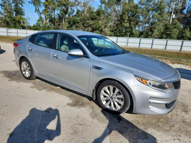 Photo 4 from auction – 2016 KIA OPTIMA LX with VIN 5XXGT4L3XGG009154