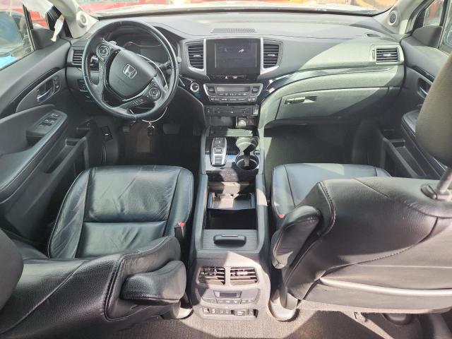 Photo 8 from auction – 2018 HONDA PILOT TOUR with VIN 5FNYF5H92JB009108