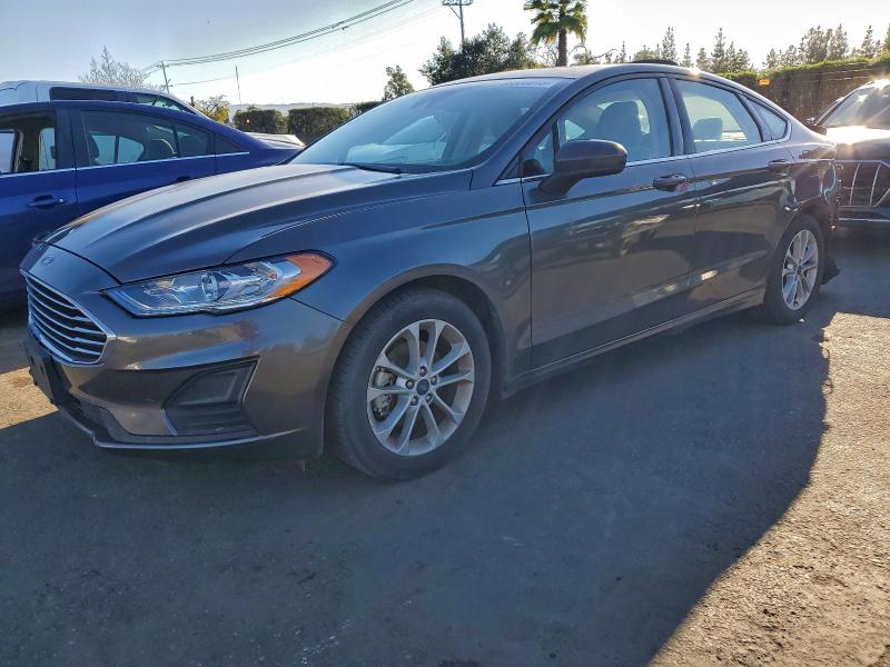 FORD FUSION SE 2019 with VIN 3FA6P0HD5KR149249 - Photo from auction