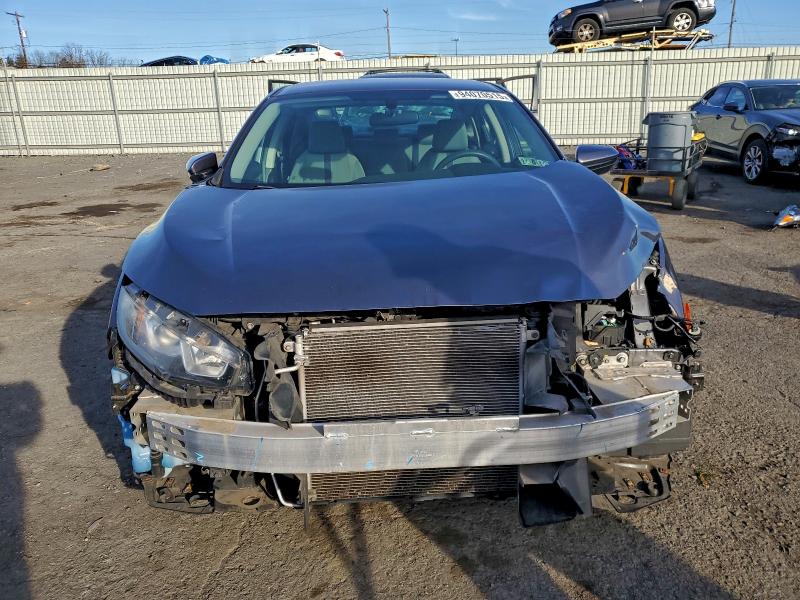 Photo 5 from auction – 2017 HONDA CIVIC LX with VIN 2HGFC2F56HH515318