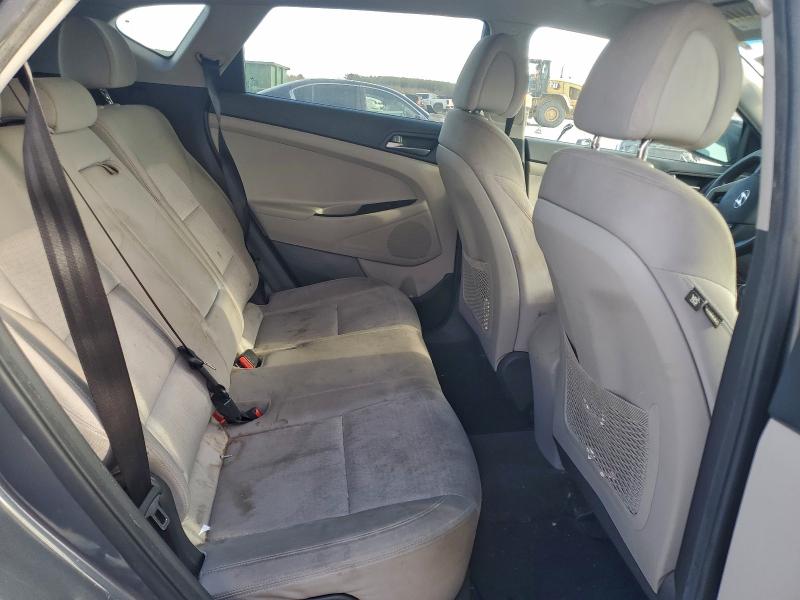 Photo 10 from auction – 2017 HYUNDAI TUCSON LIM with VIN KM8J3CA4XHU281383