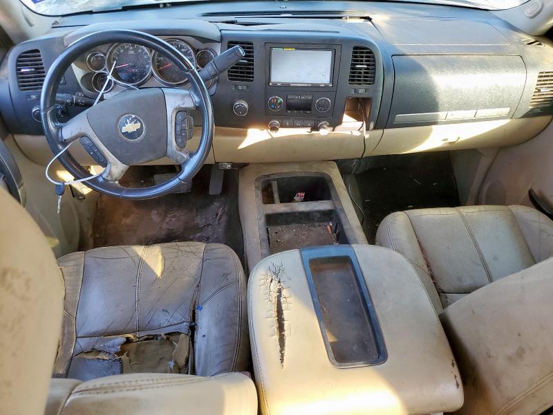 Photo 8 from auction – 2011 CHEVROLET SILVERADO with VIN 3GCPKSE32BG257764