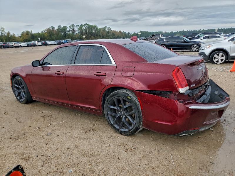 Photo 2 from auction – 2017 CHRYSLER 300 LIMITE with VIN 2C3CCAAG4HH647275