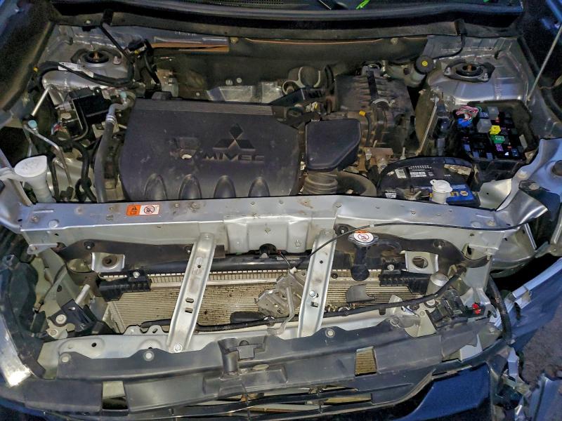 Photo 12 from auction – 2016 MITSUBISHI OUTLANDER with VIN JA4AZ3A31GZ037689