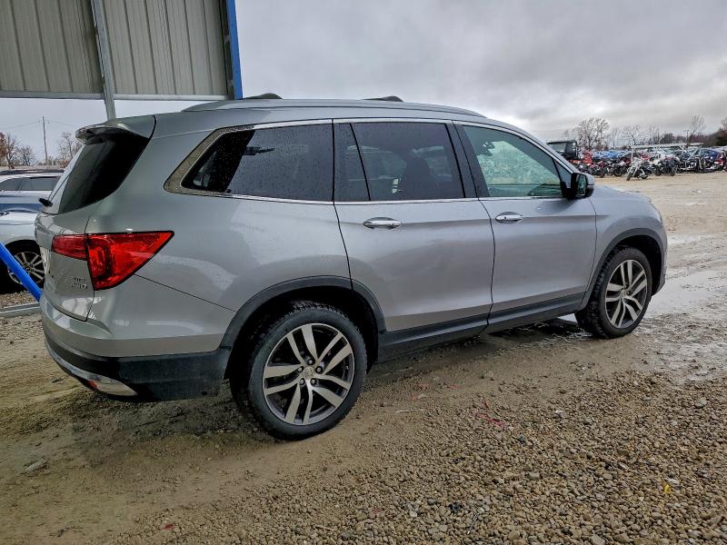 Photo 3 from auction – 2017 HONDA PILOT ELIT with VIN 5FNYF6H07HB056524