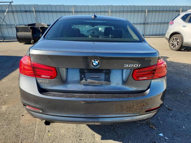 Photo 6 from auction – 2017 BMW 320 I with VIN WBA8E1G56HNU12785