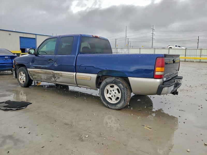 Photo 2 from auction – 2000 CHEVROLET SILVERADO with VIN 2GCEC19T5Y1245215
