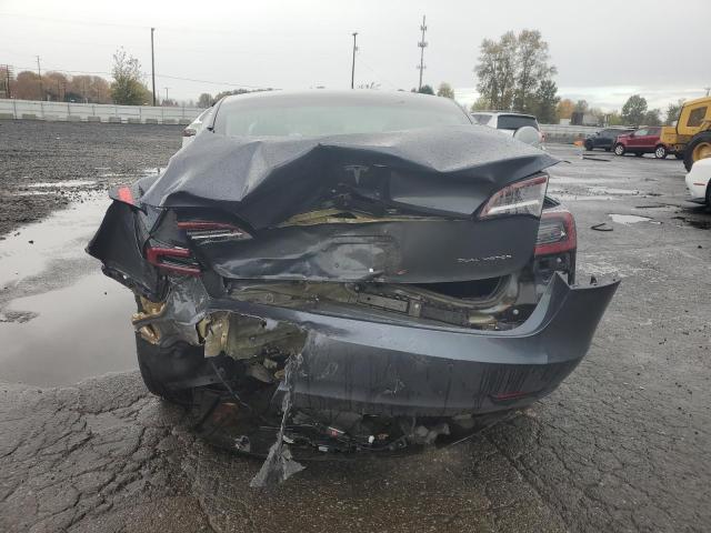 Photo 6 from auction – 2018 TESLA MODEL 3 with VIN 5YJ3E1EB0JF104215