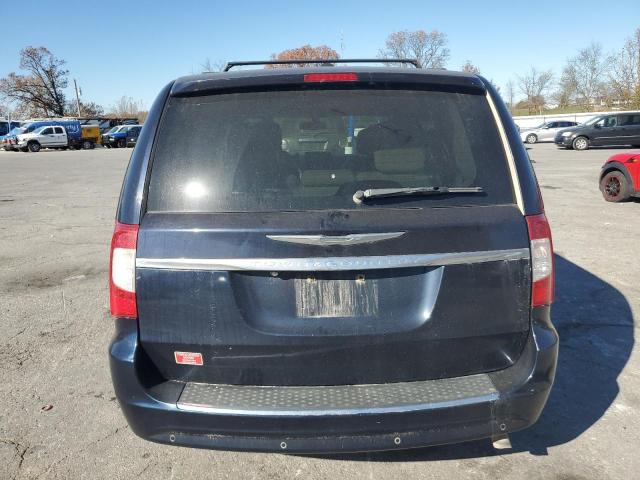 Photo 6 from auction – 2011 CHRYSLER TOWN & COU with VIN 2A4RR8DG2BR713620