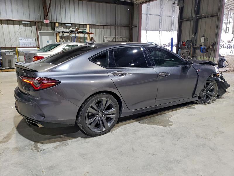 Photo 3 from auction – 2021 ACURA TLX TECH A with VIN 19UUB6F53MA011741