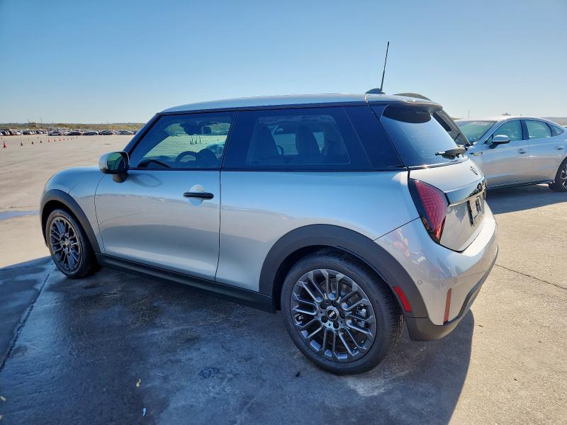 Photo 2 from auction – 2025 MINI COOPER BAS with VIN WMW13GD08S2X12176