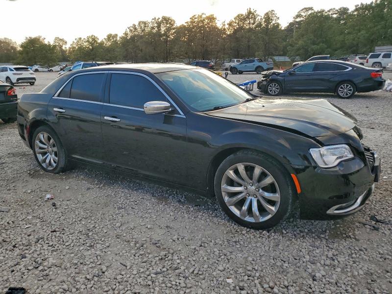 Photo 4 from auction – 2019 CHRYSLER 300 LIMITE with VIN 2C3CCAEG2KH536306