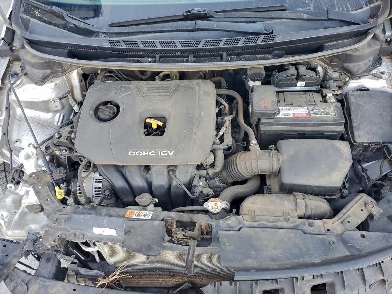 Photo 11 from auction – 2017 KIA FORTE LX with VIN 3KPFK4A75HE028015