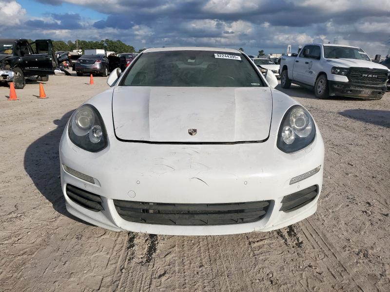 Photo 5 from auction – 2014 PORSCHE PANAMERA with VIN WP0AD2A70EL044747
