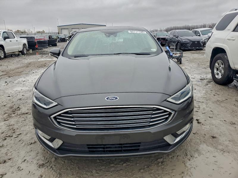 Photo 5 from auction – 2017 FORD FUSION with VIN 3FA6P0K95HR149104