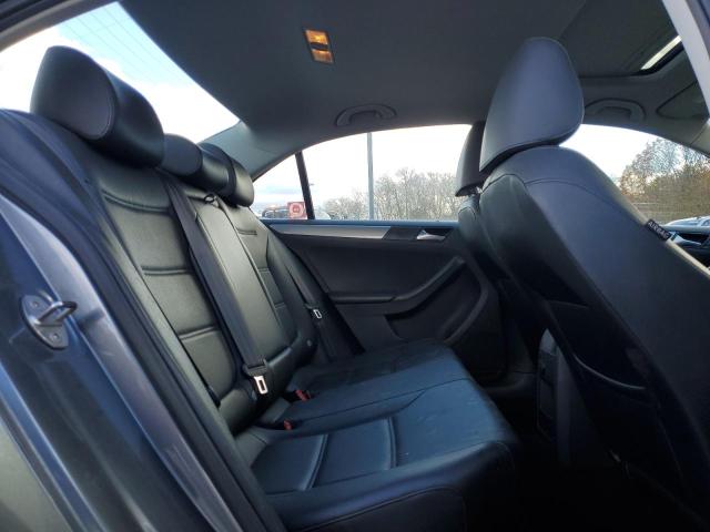 Photo 10 from auction – 2017 VOLKSWAGEN JETTA SE with VIN 3VWDB7AJ4HM206293