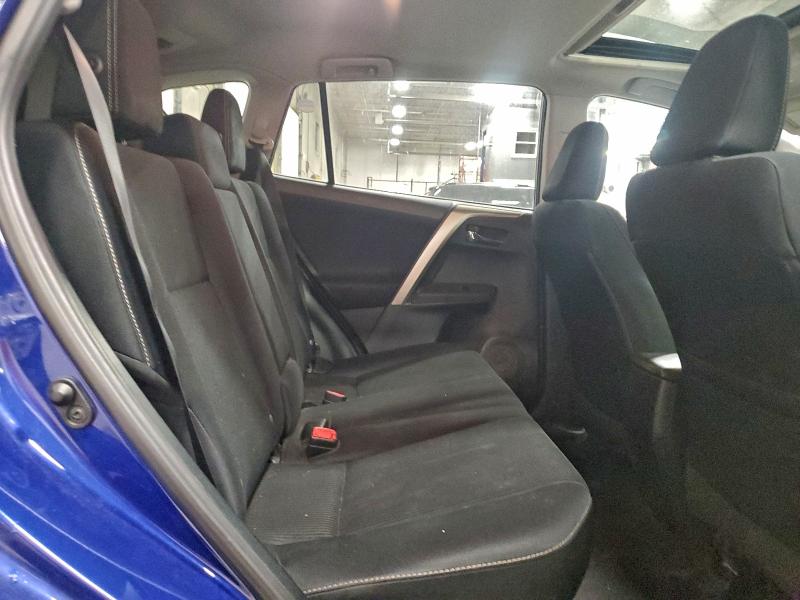 Photo 11 from auction – 2015 TOYOTA RAV4 XLE with VIN 2T3RFREV7FW380103