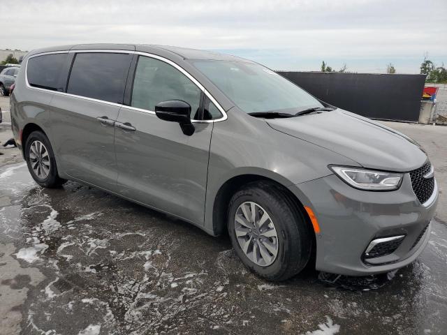 Photo 4 from auction – 2025 CHRYSLER PACIFICA H with VIN 2C4RC1S77SR536404