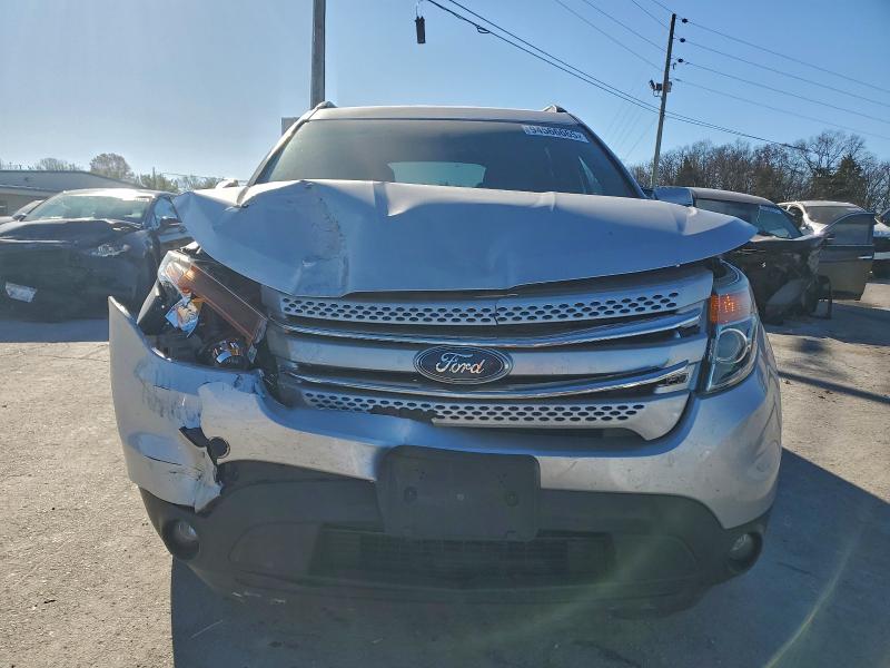 Photo 5 from auction – 2015 FORD EXPLORER L with VIN 1FM5K7F89FGA56293