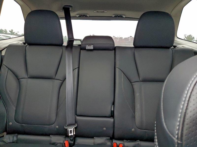 Photo 10 from auction – 2023 SUBARU FORESTER T with VIN JF2SKARC3PH429040