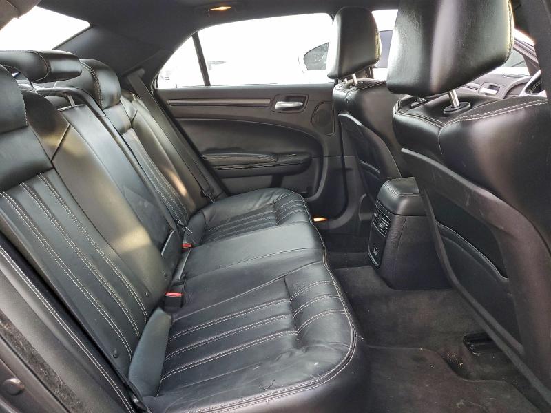 Photo 10 from auction – 2015 CHRYSLER 300 S with VIN 2C3CCAGG5FH909017