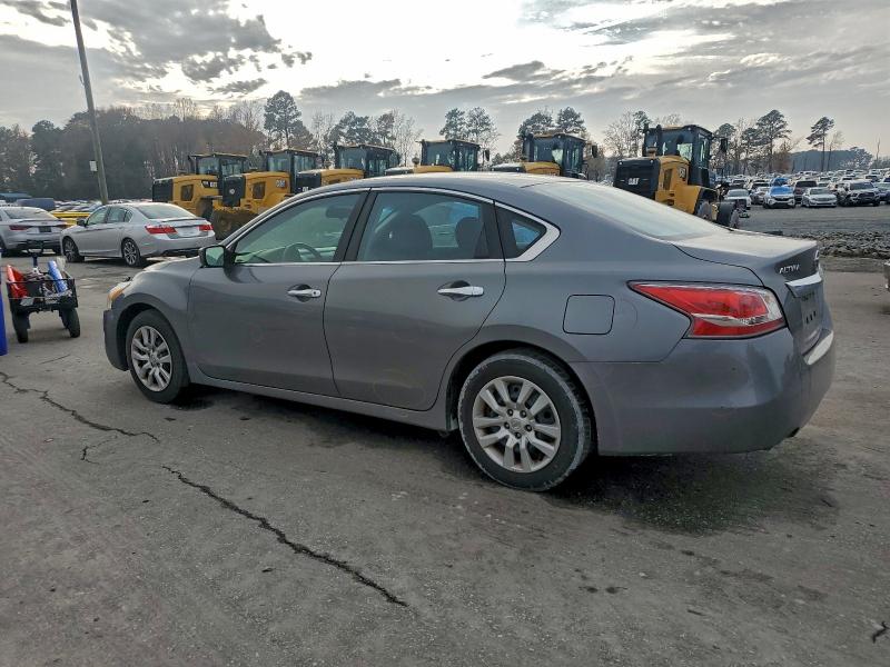 Photo 2 from auction – 2015 NISSAN ALTIMA 2.5 with VIN 1N4AL3AP3FC445693