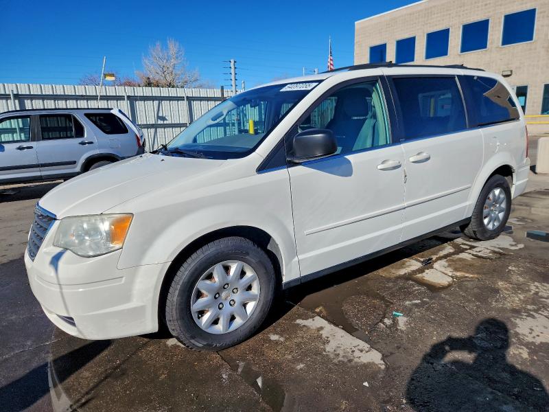 CHRYSLER TOWN & COU 2009 with VIN 2A8HR44E29R590994 - Photo from auction
