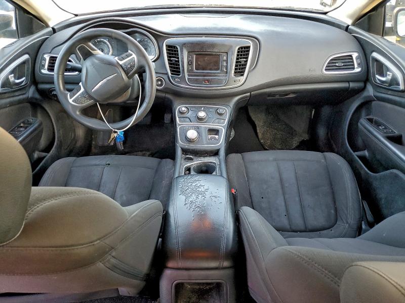 Photo 8 from auction – 2015 CHRYSLER 200 LIMITE with VIN 1C3CCCAB5FN740066