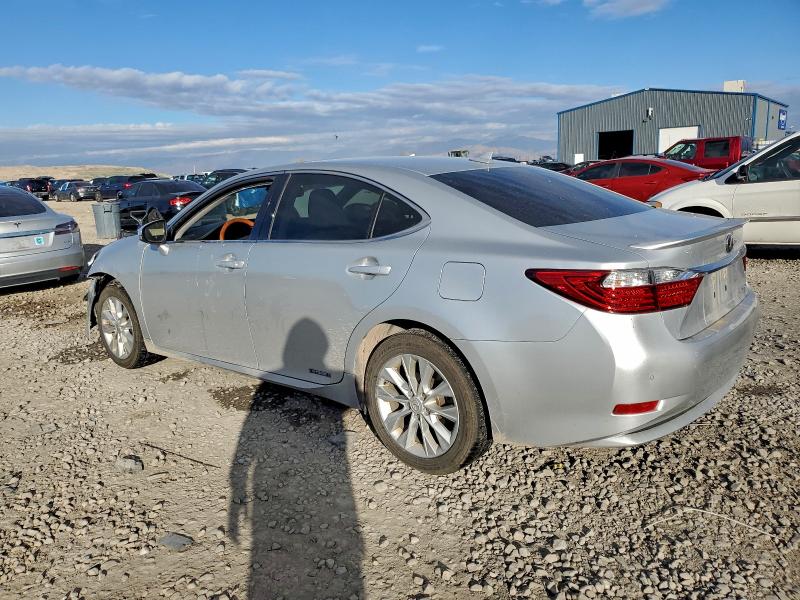 Photo 2 from auction – 2013 LEXUS ES 300H with VIN JTHBW1GG3D2028271