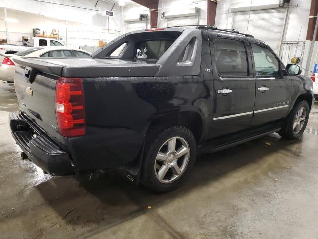 Photo 3 from auction – 2011 CHEVROLET AVALANCHE with VIN 3GNTKGE31BG272355