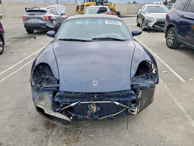 Photo 5 from auction – 1999 PORSCHE BOXSTER with VIN WP0CA2987XU627943