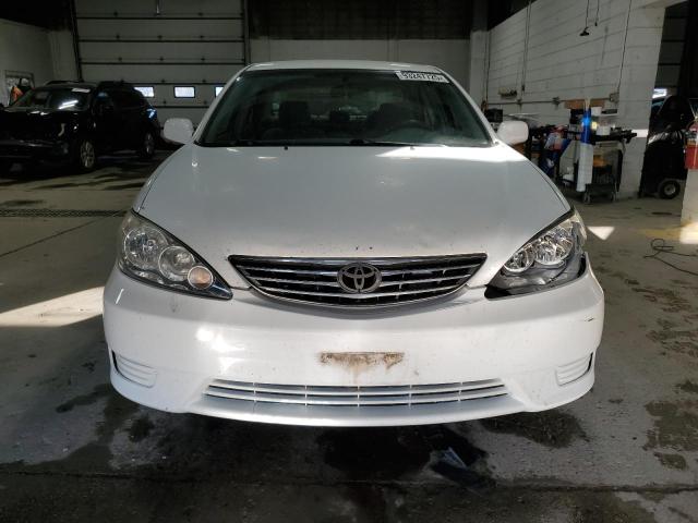 Photo 5 from auction – 2006 TOYOTA CAMRY LE with VIN 4T1BE32K96U715009