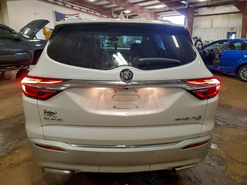 Photo 6 from auction – 2018 BUICK ENCLAVE with VIN 5GAEVBKW6JJ130589