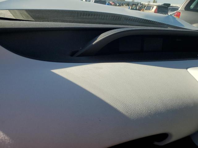 Photo 9 from auction – 2017 TOYOTA PRIUS with VIN JTDKARFU3H3051538
