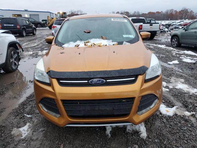 Photo 5 from auction – 2016 FORD ESCAPE SE with VIN 1FMCU0GX7GUB44194