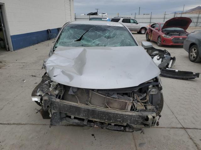 Photo 5 from auction – 2017 TOYOTA CAMRY LE with VIN 4T1BF1FK2HU417934