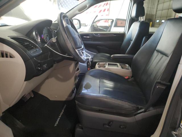Photo 7 from auction – 2016 CHRYSLER TOWN & COU with VIN 2C4RC1BG4GR280990