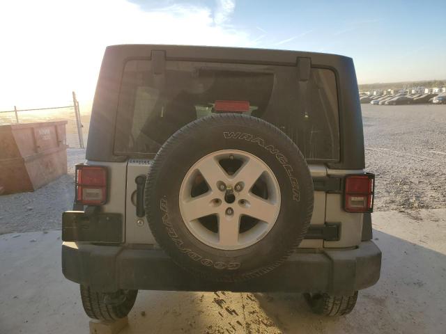 Photo 6 from auction – 2016 JEEP WRANGLER U with VIN 1C4BJWDG5GL138061