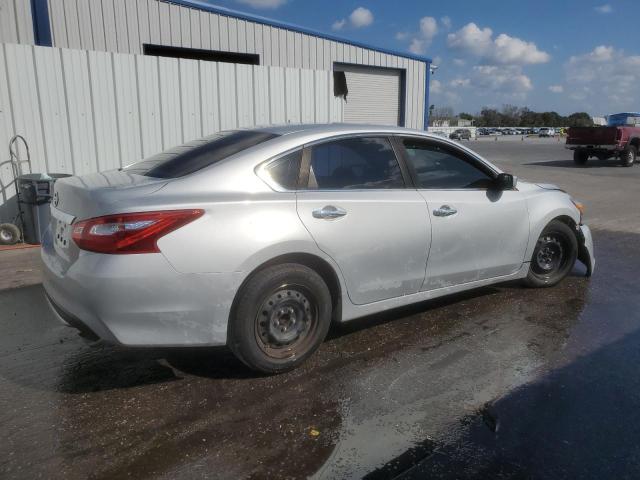 Photo 3 from auction – 2017 NISSAN ALTIMA 2.5 with VIN 1N4AL3AP1HN344028