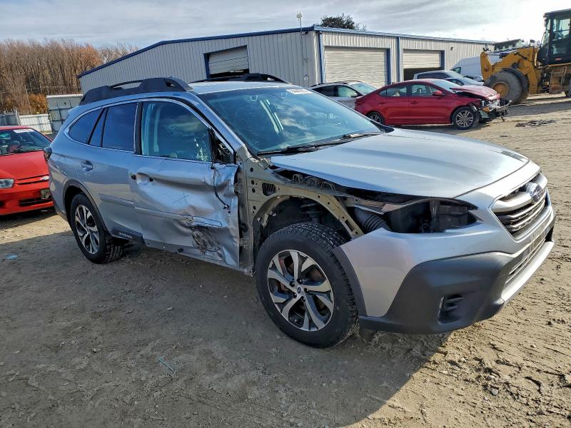 Photo 4 from auction – 2021 SUBARU OUTBACK LI with VIN 4S4BTGND5M3167572