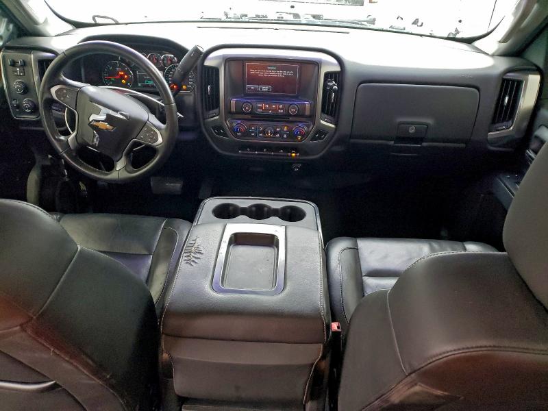 Photo 8 from auction – 2017 CHEVROLET SILVERADO with VIN 3GCUKREC5HG140555