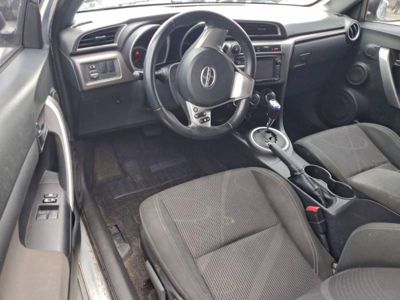 Photo 8 from auction – 2014 TOYOTA SCION TC with VIN JTKJF5C71E3071182