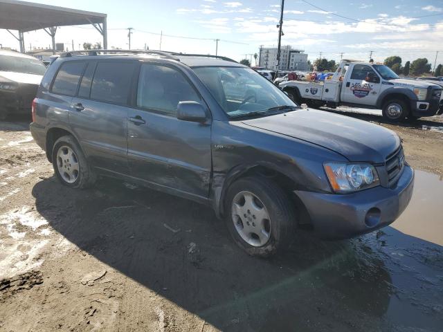 Photo 4 from auction – 2004 TOYOTA HIGHLANDER with VIN JTEDP21A140012661