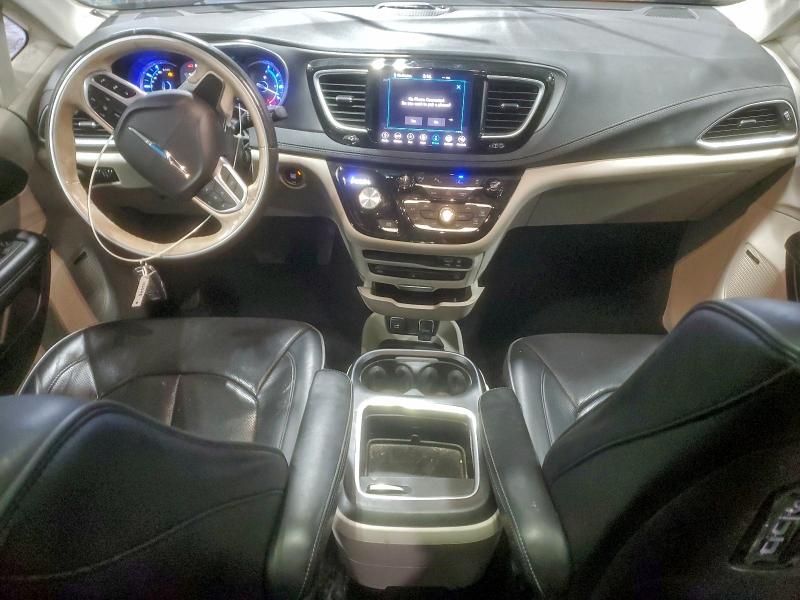 Photo 8 from auction – 2020 CHRYSLER PACIFICA with VIN 2C4RC1N74LR243718