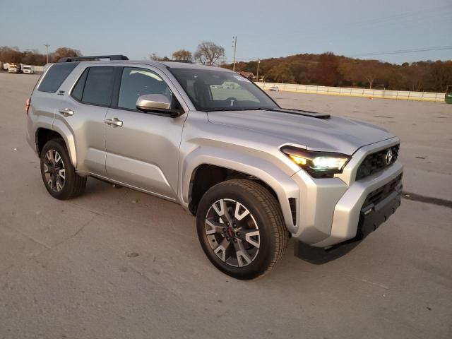 Photo 4 from auction – 2025 TOYOTA 4RUNNER SR with VIN JTEVA5BR7S5051671