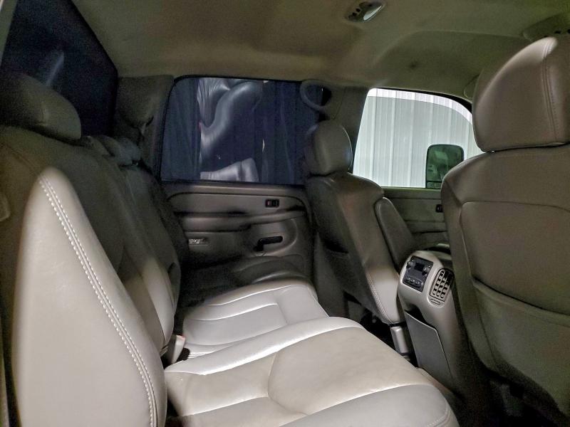 Photo 10 from auction – 2005 CHEVROLET SILVERADO with VIN 1GCHK23295F885499